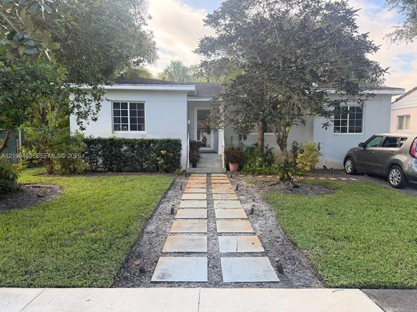 132 Whitethorn Dr, Miami Springs, FL 33166