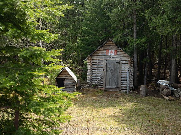 5th image of 284 Whiskey Harbour Rd