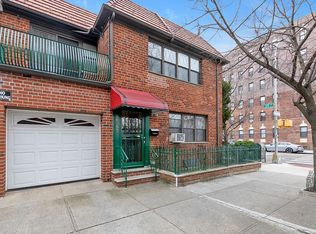 3457 29th St, Astoria, NY 11106