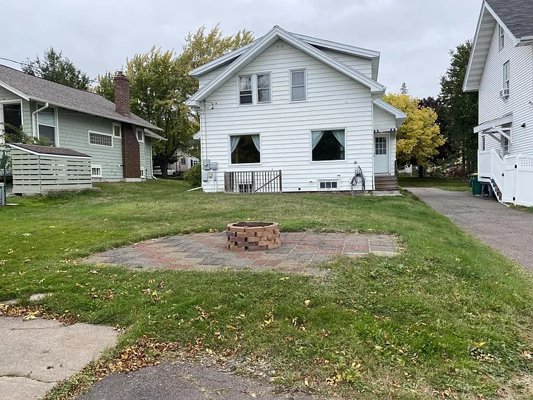 120 Waverly Pl — Photo 11