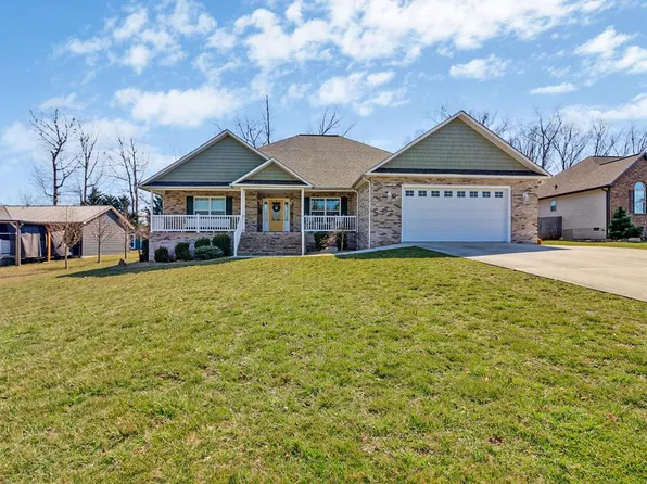 35 Satsuma Dr, Crossville, TN 38555