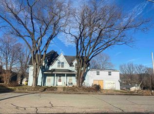 304 W Jefferson St, Warsaw, MO 65355