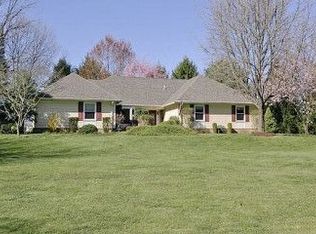 21012 Layton Ridge Dr, Gaithersburg, MD 20882