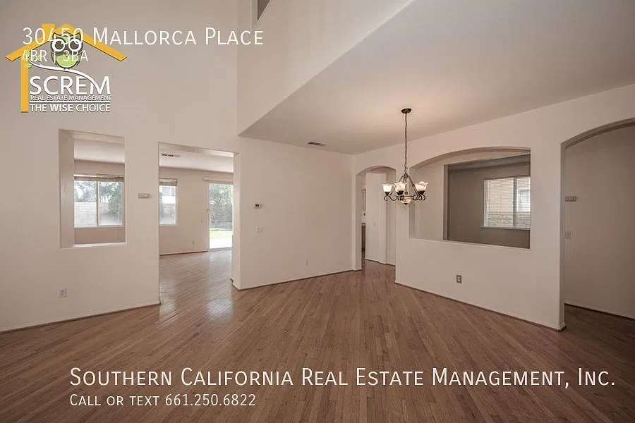 Four Bedroom Castaic Home with Loft and Office — Photo 4