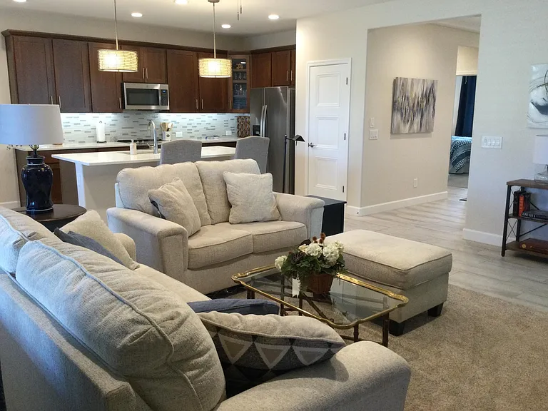 5946 N Cazador Dr — Photo 13