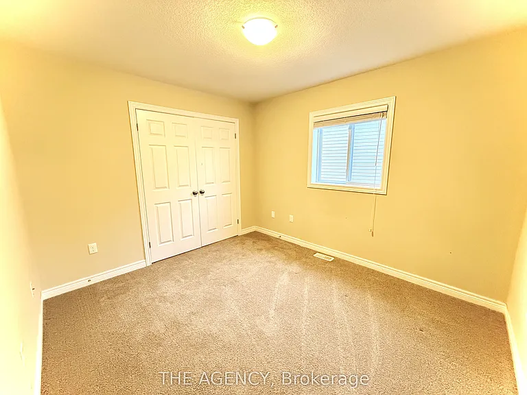 20 Drone Cres — Photo 30