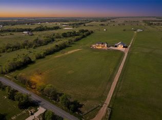 2423 Sister Grove Rd, Van Alstyne, TX 75495