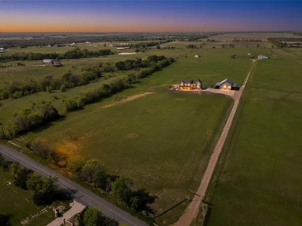 2423 Sister Grove Rd, Van Alstyne, TX 75495