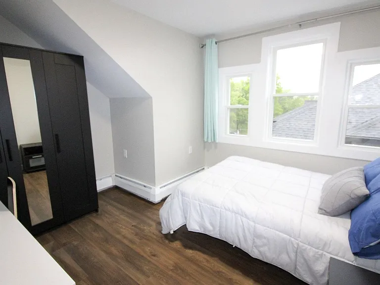 522 Stewart Ave — Photo 237