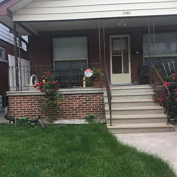 1153 Elsmere Ave #LOWER — Photo 2