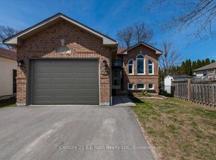 116 Dyer Dr, Wasaga Beach, ON L9Z 1E5