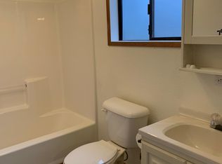 102 Gjoa St #B, Petersburg, AK 99833