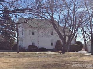 12115 Old State Line Rd, Swanton, OH 43558