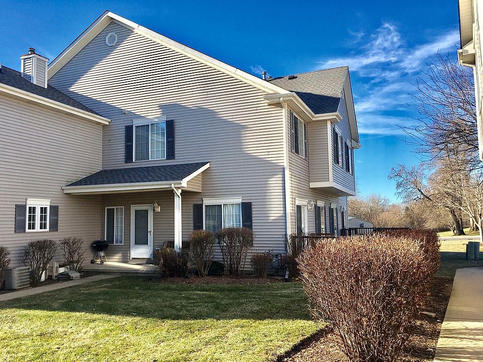 1st image of 995 Castleshire Dr #995