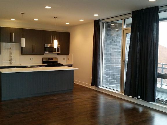 2nd image of 2366 N Seeley Ave #3