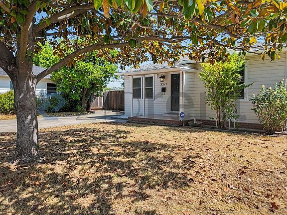 4th image of 3371 64th St