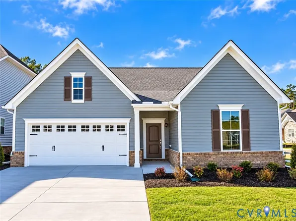 1801 Outrigger Dr, Chester, VA 23836