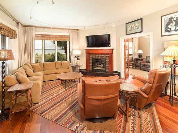 4th image of 251 S Sea Pines Dr APT 1902