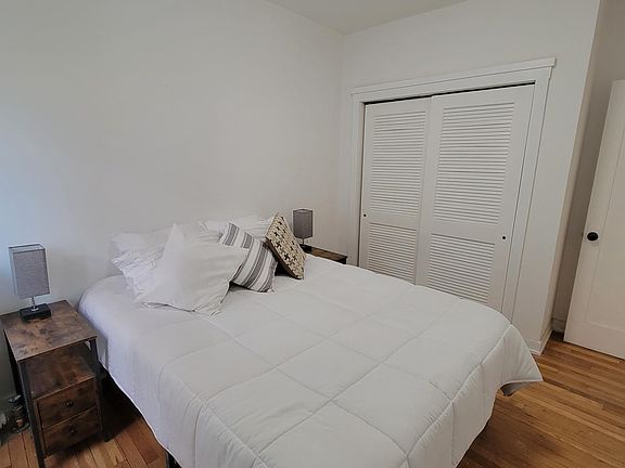 5th image of 507 W Deming Pl APT 1N