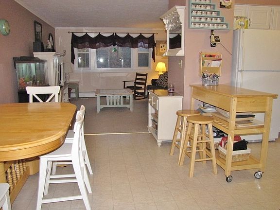 Open Concept Dining/ LR