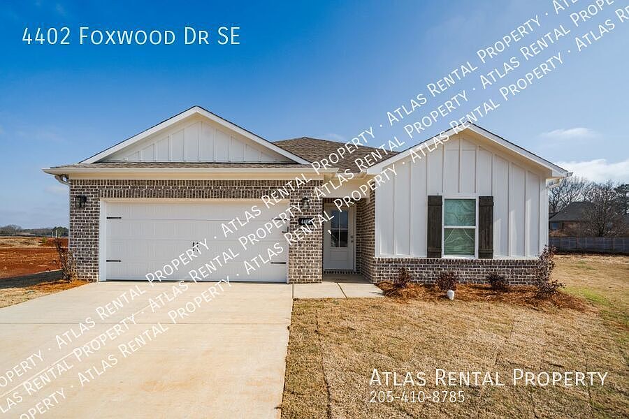 1st image of 4402 Foxwood Dr