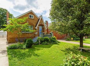 9018 Rosemary Ave, Saint Louis, MO 63123