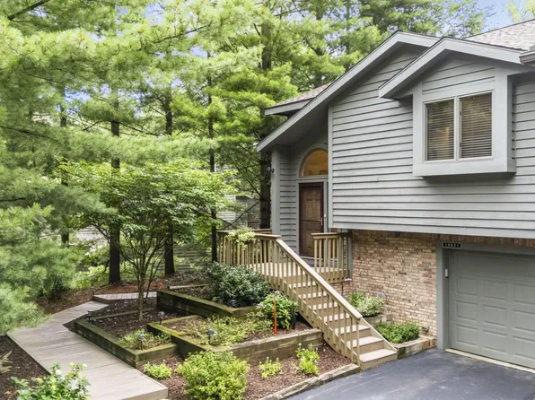 10051 Weko Dr, Bridgman, MI 49106