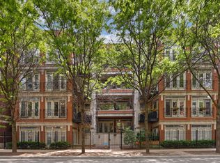 1927 W Diversey Pkwy UNIT 1B, Chicago, IL 60614