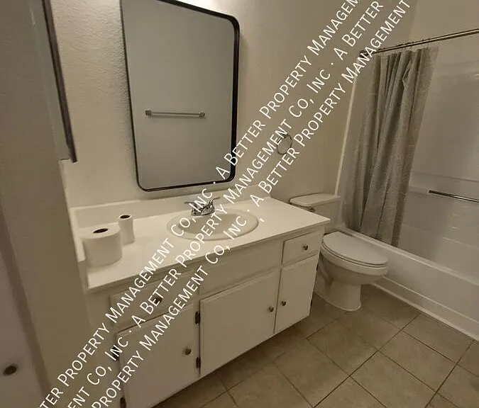 15000 Downey Ave #118 — Photo 8