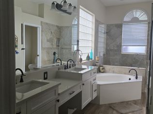 199 Americas Cup Blvd, Bradenton, FL 34208