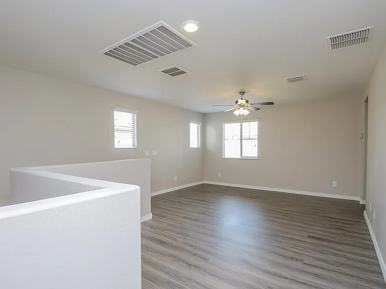 1563 S Loren Ln — Photo 10