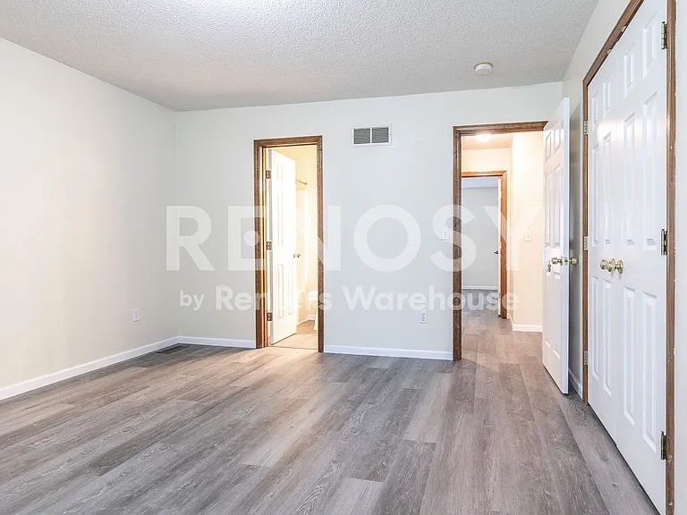 1500 Galway Ct — Photo 13