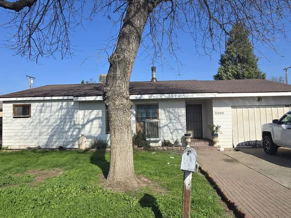 3000 E Westcott Avenue, Visalia, CA 93292
