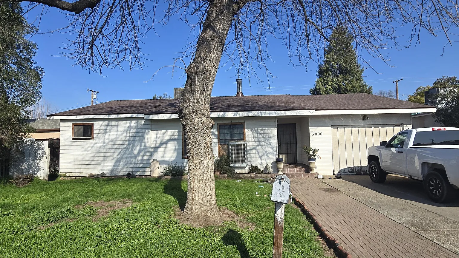 3000 E Westcott Avenue photo 1