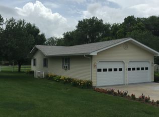 308 E. Parkhurst Street, Fairfield, IL 62837