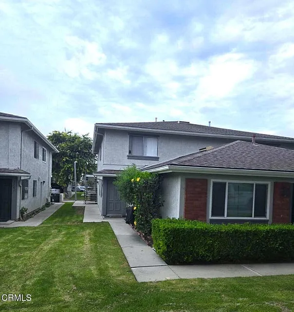 1179 Acadia Pl