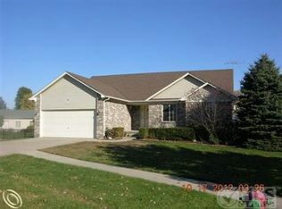 575 Saint Joseph Ct, Almont, MI 48003