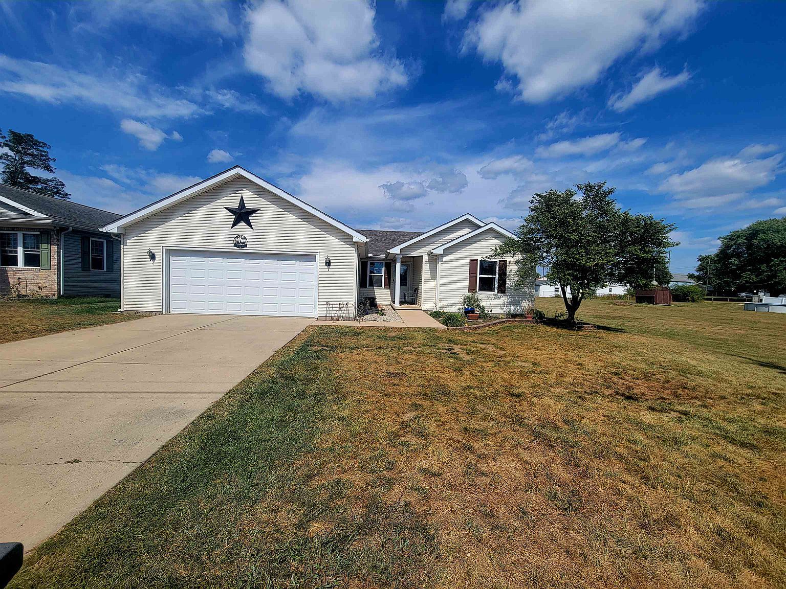 532 Parsley St, Connersville, IN 47331 Zillow