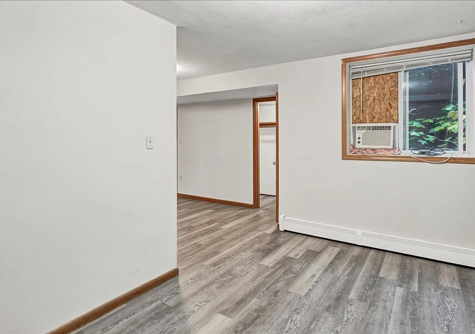 2500 Olive St - Cedar Falls — Photo 4