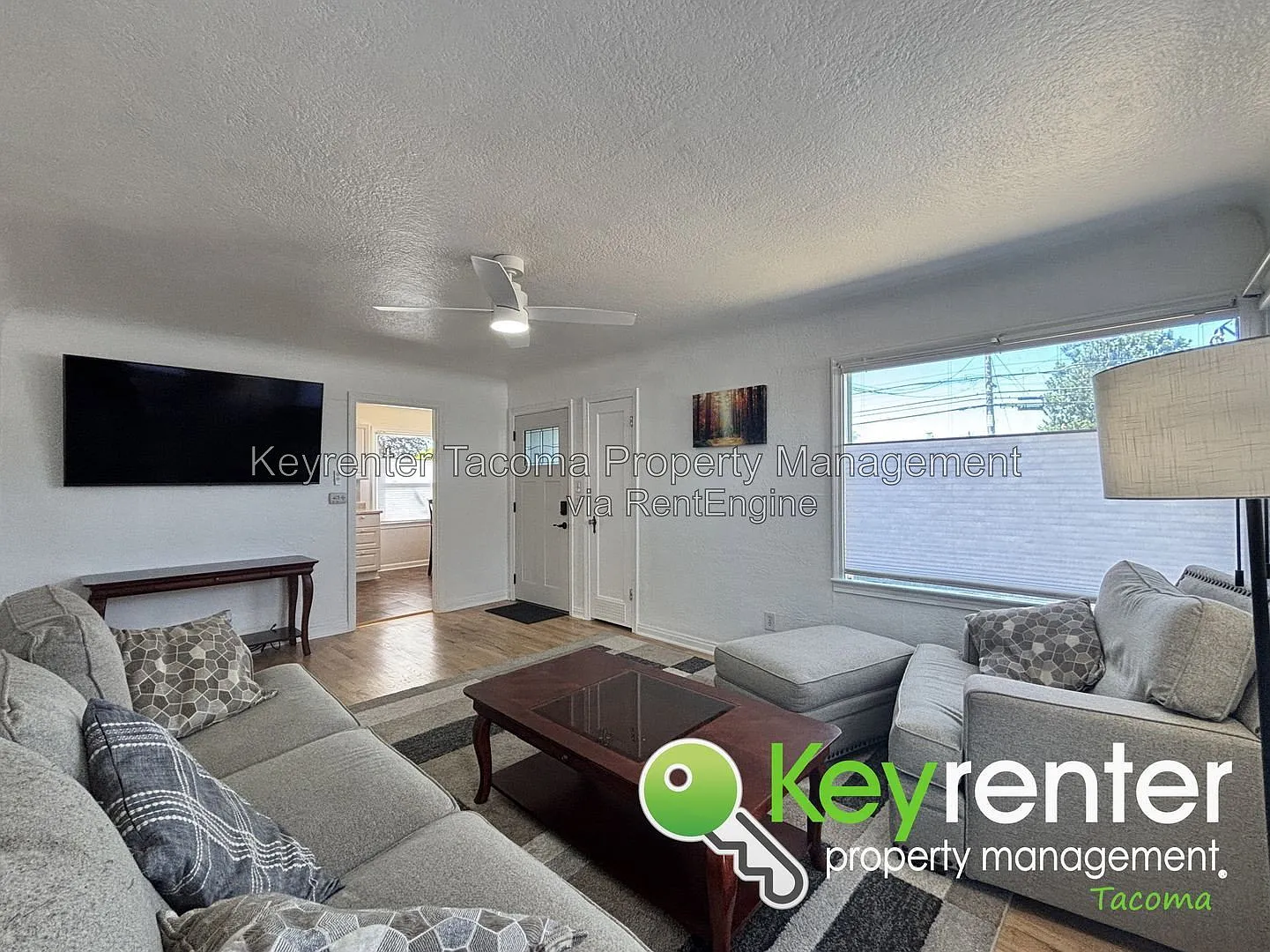 2 bed, 1.0 bath, 1000 sqft, $2,400 — Photo 2
