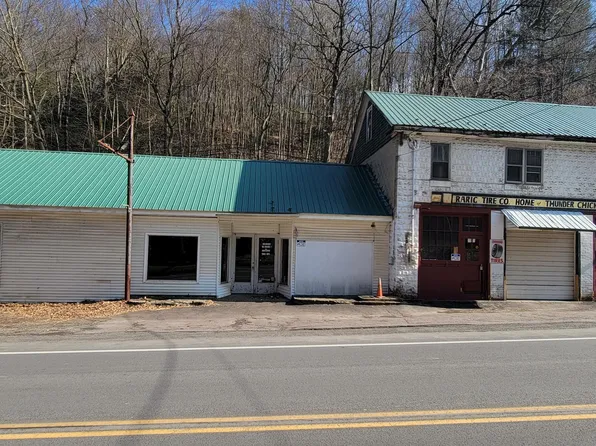 33 Numidia Dr, Catawissa, PA 17820