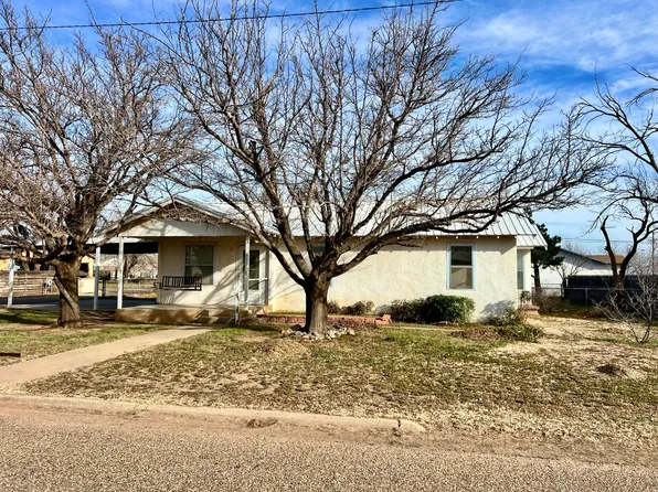 805 2nd St, Lorenzo, TX 79343