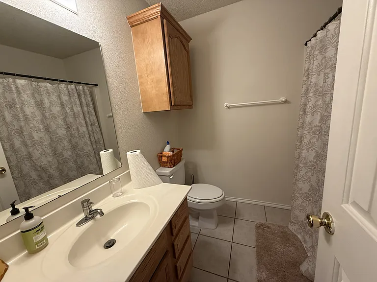 10614 Belton Ave — Photo 7