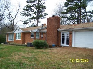 585 N 9th St, Thayer, MO 65791