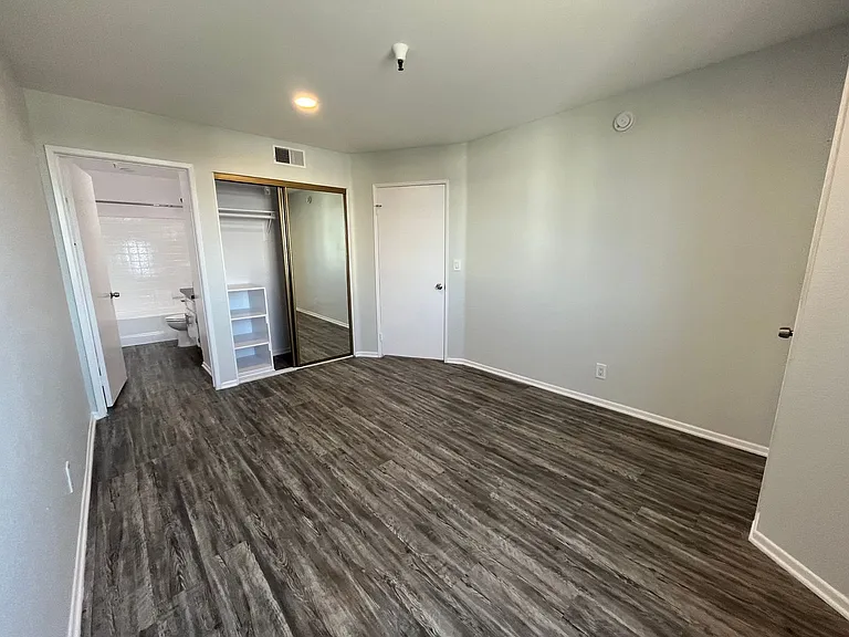4378 Sepulveda Blvd — Photo 69