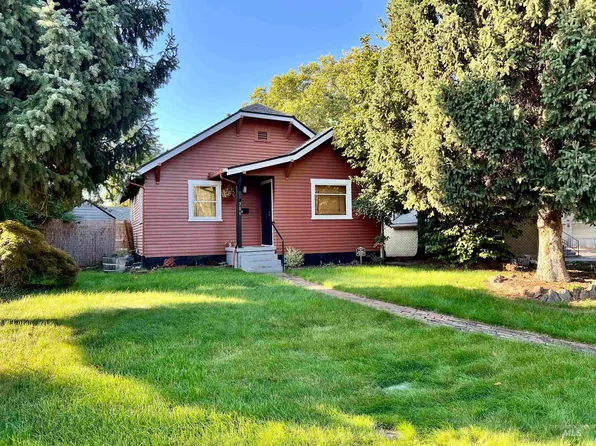 306 16th Ave, Lewiston, ID 83501