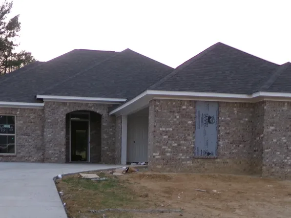 109 Madisonville Dr, Canton, MS 39046