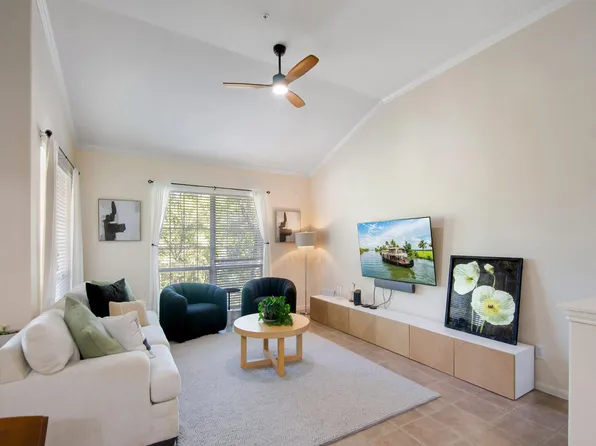 6607 Lake Woodlands Dr APT 433, Spring, TX 77382