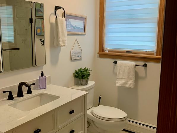 12 Old Lighthouse Rd