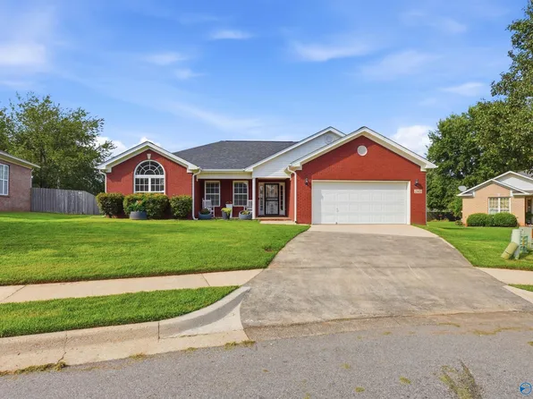 2503 Amberwood Cir NW, Huntsville, AL 35810